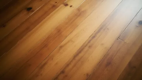 W którą stronę układać panele w jodełkę